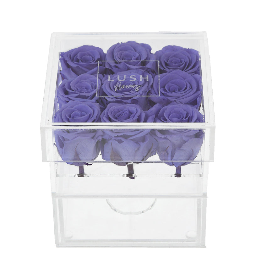 PRE-COMANDA Crystal Box cu 9 mini trandafiri criogenati