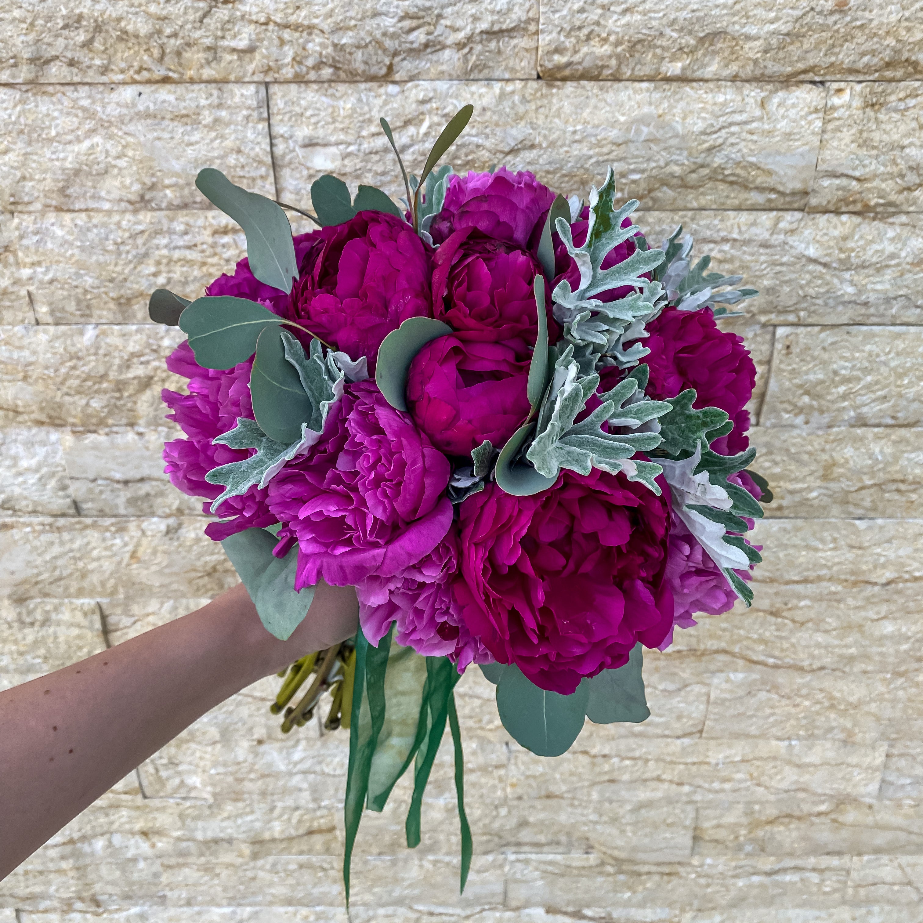 Buchet Intense Peonies